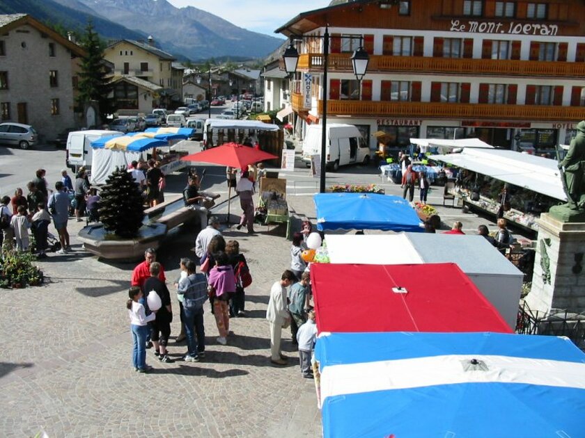 © Marché - Haute Maurienne Vanoise Tourisme