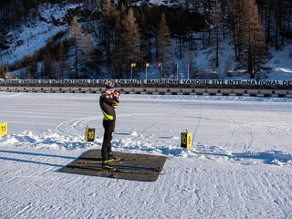 © Stade de Biathlon de Bessans hiver - D.Cuvelier - OT HMV