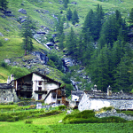 © Le hameau des Vincendières à Bessans - P.Huart/HMVT