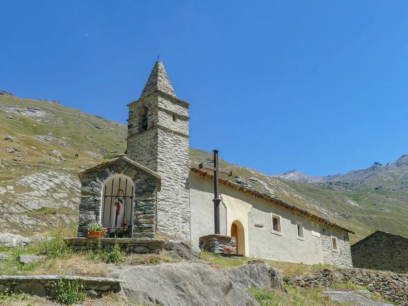 © Chapelle Saint Pierre dans le hameau d'Avérole à Bessans - B.Filliol - OT HMV