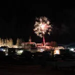 © New Year's torchlight descent with fireworks - D.Cuvelier - OTHMV