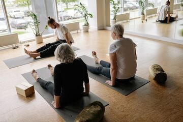 © Yoga spécial ski de fond - Pexels
