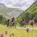 © Vtt dans la vallée d'avérole - cchmv