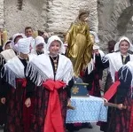 Traditional August 15th festival in Bessans - Jeremy Tracq