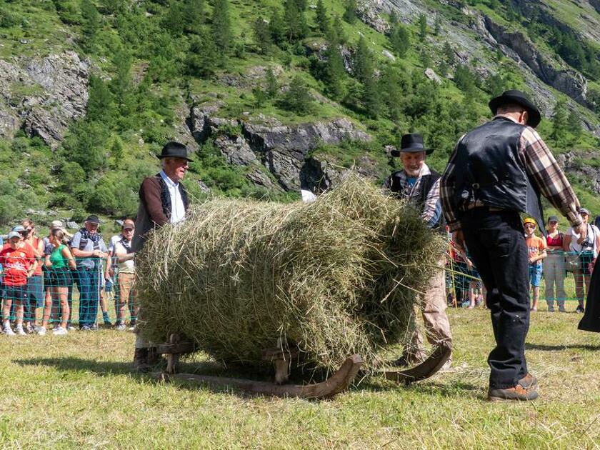 © Fête du Rocher entre Bessans et Bonneval sur Arc - B.Filliol-OTHMV