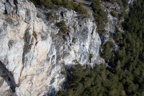 Climbing way Les Côtes Blanches