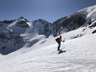 © Ski de randonnée avec le Bureau des Guides de Bessans - Laurent Boniface