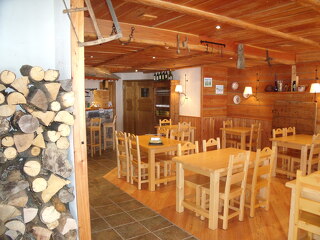 © restaurant-bessans-seraphin - Chalet de Seraphin