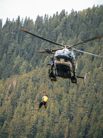 Démonstration de sauvetage en via ferrata