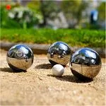 © Doubles pétanque tournament in Bessans - Pixabay