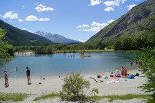 © bessans-lacs-baignade-loisirs-montagne - OT Haute Maurienne Vanoise - Ingrid Pauwels-Etiévant
