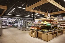 © Sherpa supermarket in Besssans - Cyril Tracq