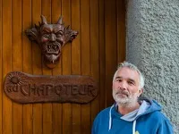 © Le Chapoteur, sculpteur, à Bessans - F.Personnaz