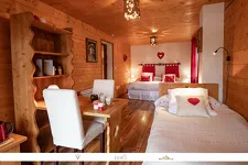 © Chambres d'hôtes "Chez Mamie Anna" à Bessans - LICHÔ / Yannick Bellissand