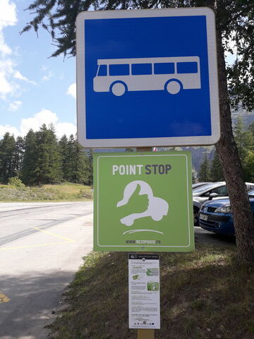 © arrêt de bus n°201 : la bessanaise sens montant - CCHMV